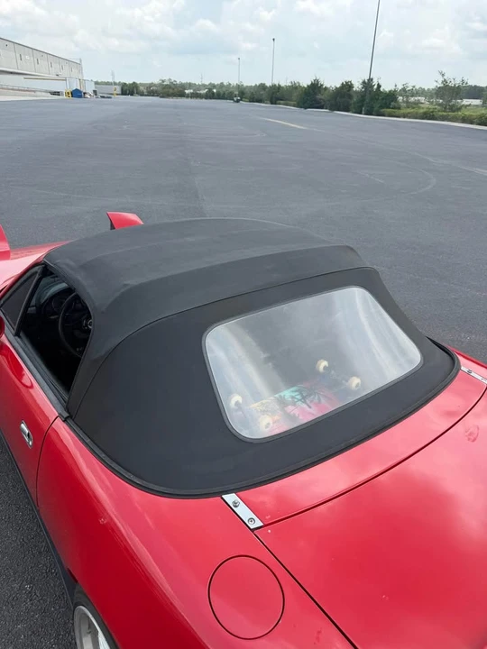 1993 Mazda NA MX-5 Miata - Image 4 of 12