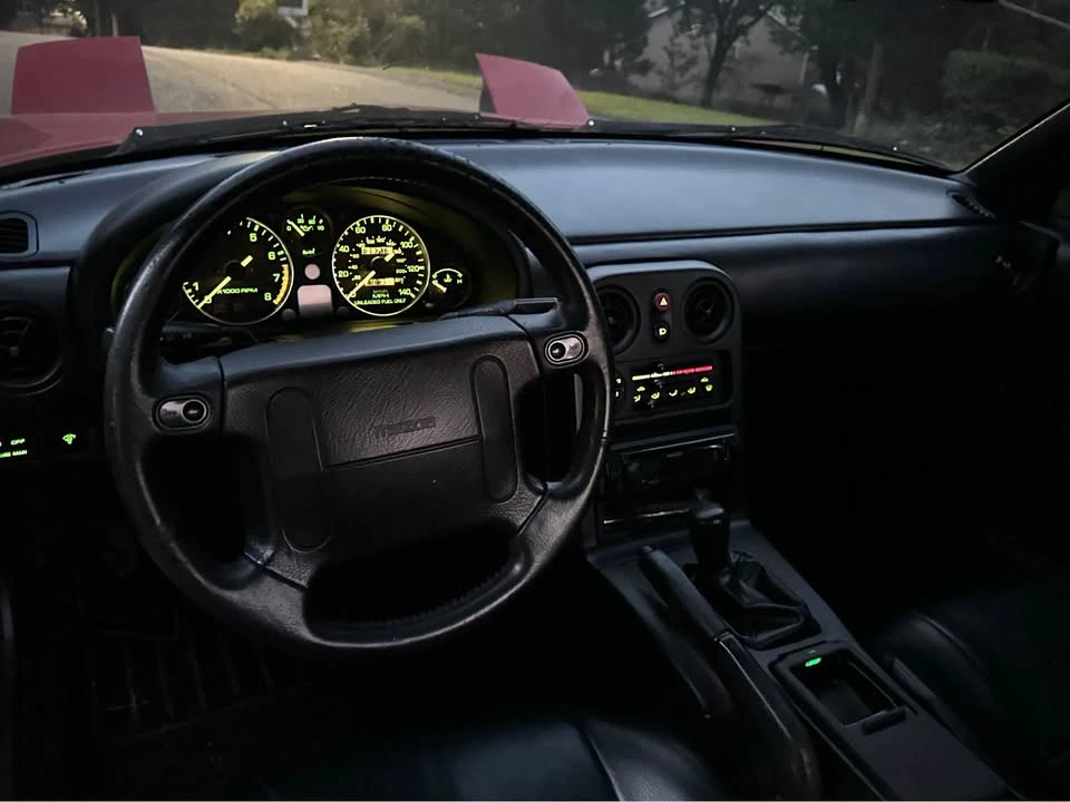 1993 Mazda NA MX-5 Miata - Image 9 of 10