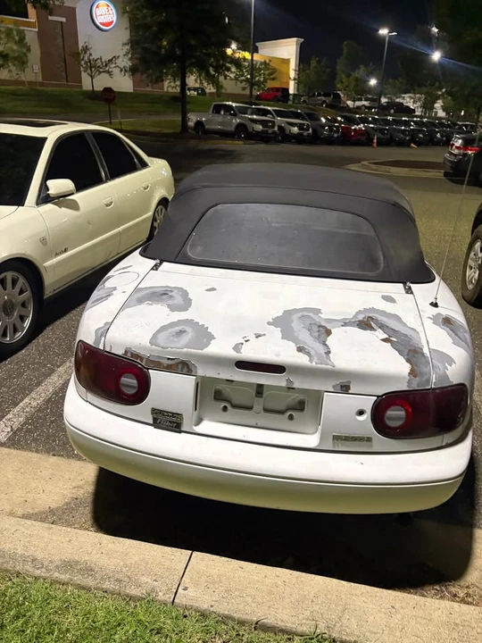 1993 Mazda NA MX-5 Miata - Image 6 of 14