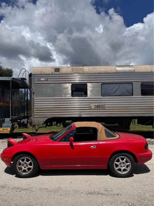 1993 Mazda NA MX-5 Miata - Image 3 of 16