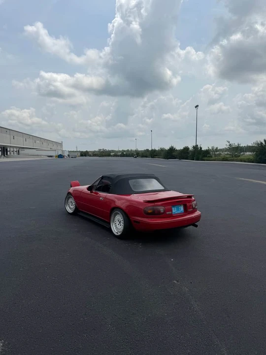 1993 Mazda NA MX-5 Miata - Image 2 of 12