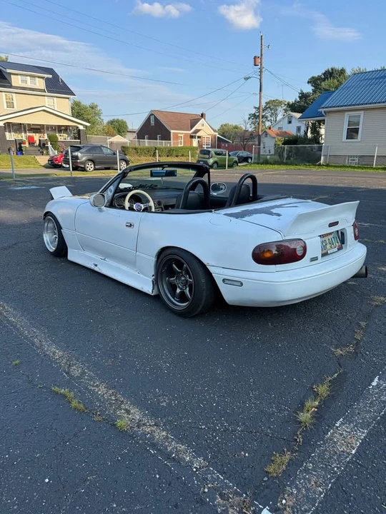 1993 Mazda NA MX-5 Miata - Image 5 of 7