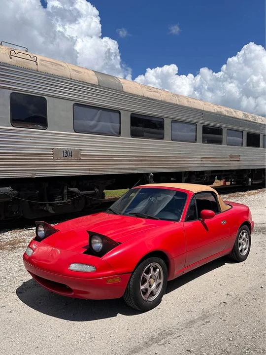 1993 Mazda NA MX-5 Miata - Image 2 of 16