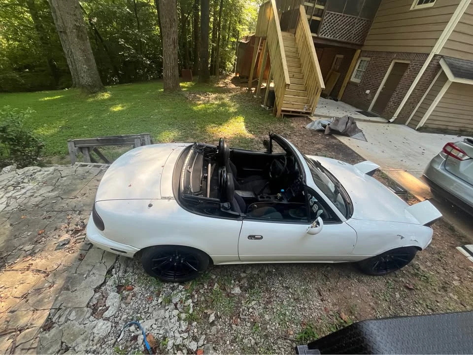 1993 Mazda NA MX-5 Miata - Image 4 of 11