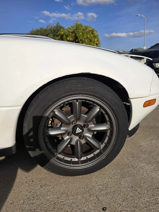 1993 Mazda NA MX-5 Miata - Image 11 of 17