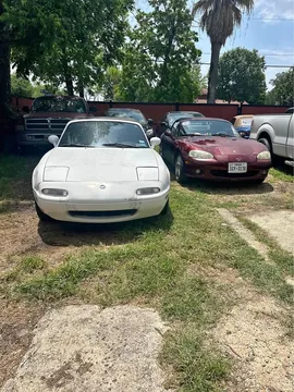 1993 Mazda MX-5 Convertible 2D