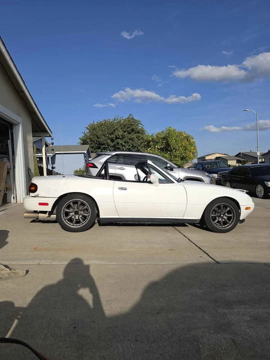 1993 Mazda NA MX-5 Miata - Image 4 of 17