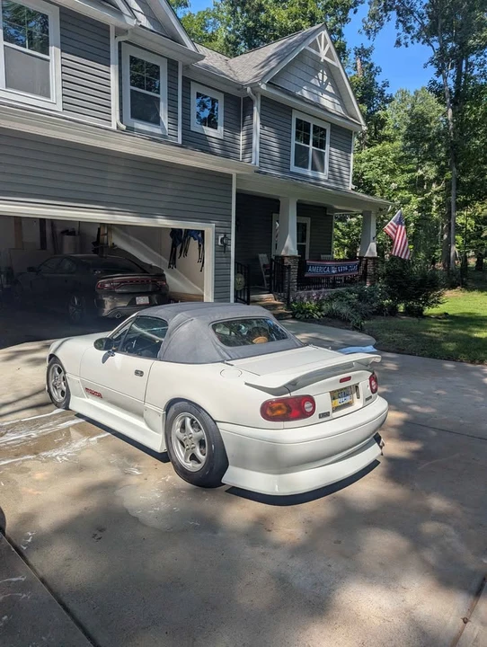 1993 Mazda NA MX-5 Miata - Image 3 of 10
