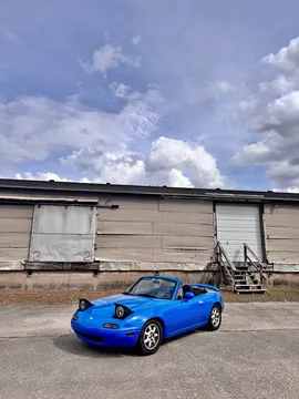 1993 Mazda MX-5 Convertible 2D