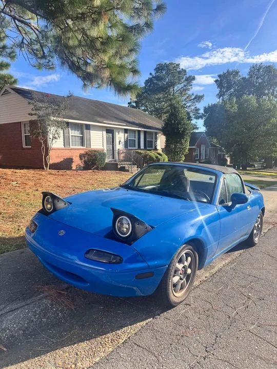 1993 Mazda NA MX-5 Miata - Image 2 of 4