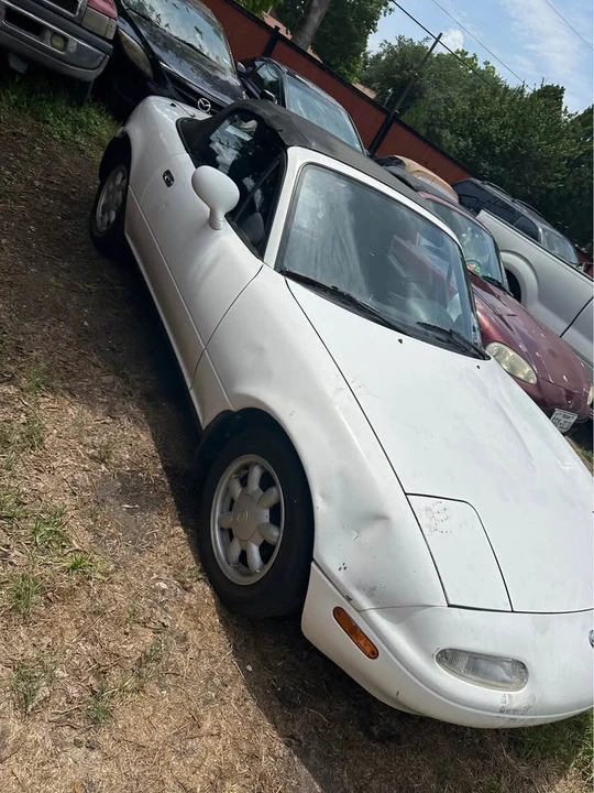 1993 Mazda NA MX-5 Miata - Image 3 of 5