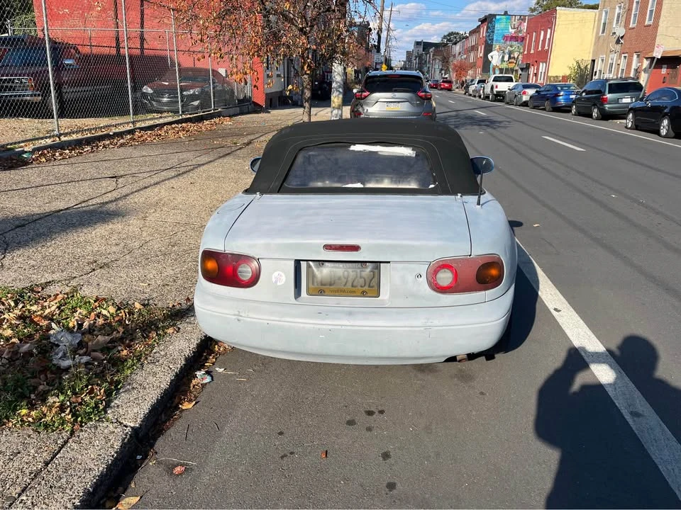 1993 Mazda NA MX-5 Miata - Image 4 of 8