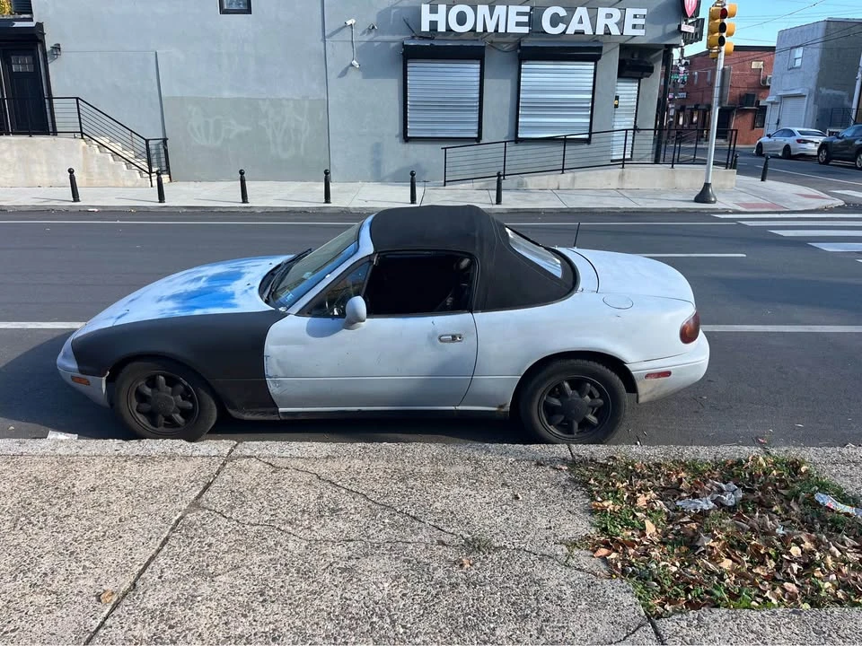 1993 Mazda NA MX-5 Miata - Image 2 of 8