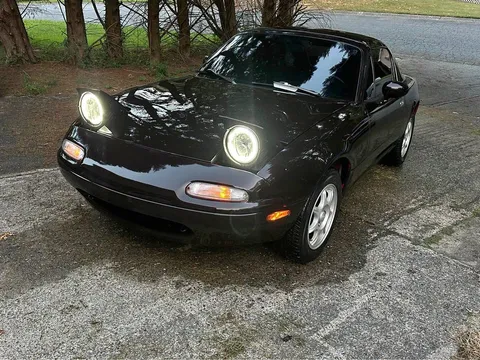 1993 Mazda MX-5 Hardtop W/ Working AC