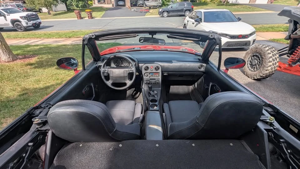 1993 Mazda NA MX-5 Miata - Image 4 of 10