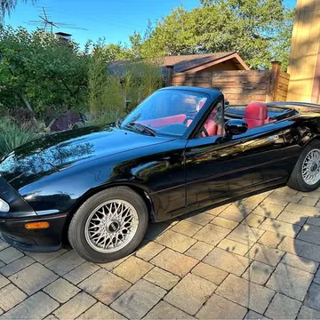 1993 Mazda MX-5 LE