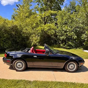 1993 Mazda MX-5 Limited Edition Convertible 2D