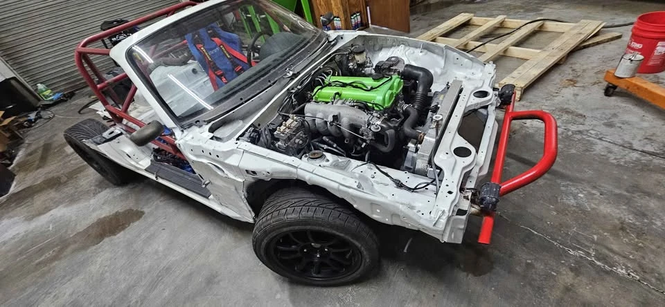 1993 Mazda NA MX-5 Miata - Image 2 of 19
