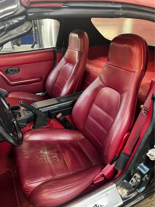 1993 Mazda NA MX-5 Miata - Image 11 of 20