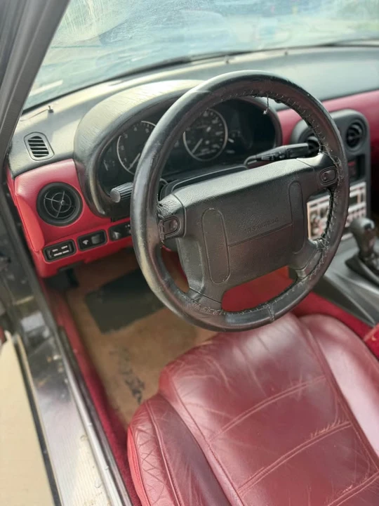 1993 Mazda NA MX-5 Miata - Image 10 of 16