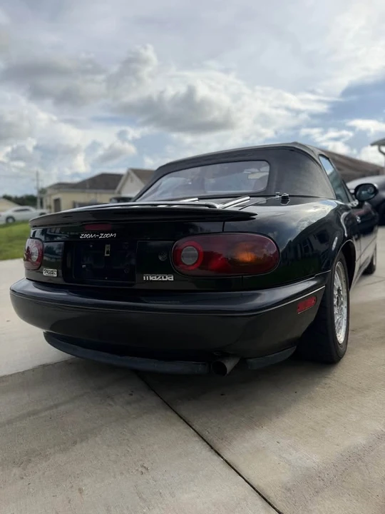 1993 Mazda NA MX-5 Miata - Image 7 of 16