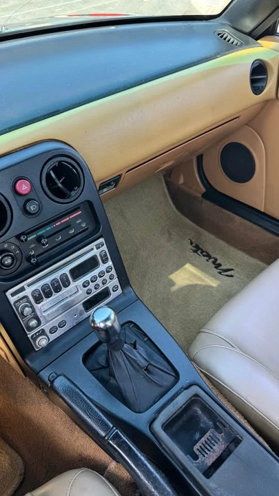 1993 Mazda NA MX-5 Miata - Image 8 of 8