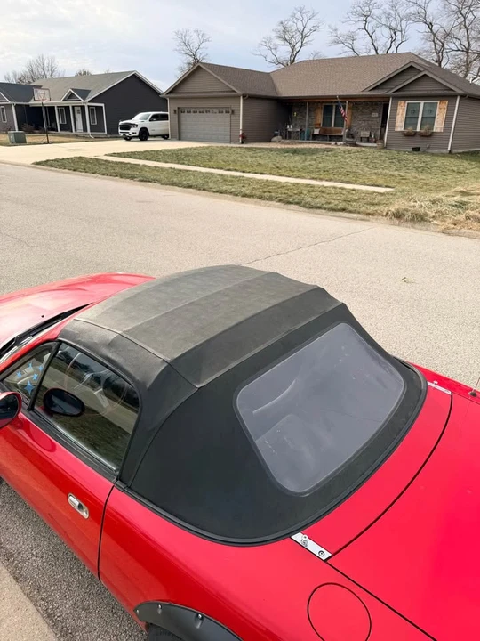 1993 Mazda NA MX-5 Miata - Image 6 of 10
