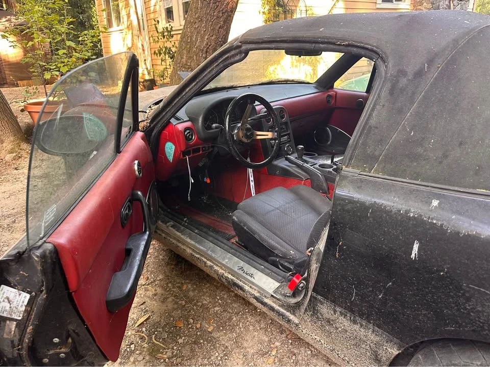 1993 Mazda NA MX-5 Miata - Image 2 of 4