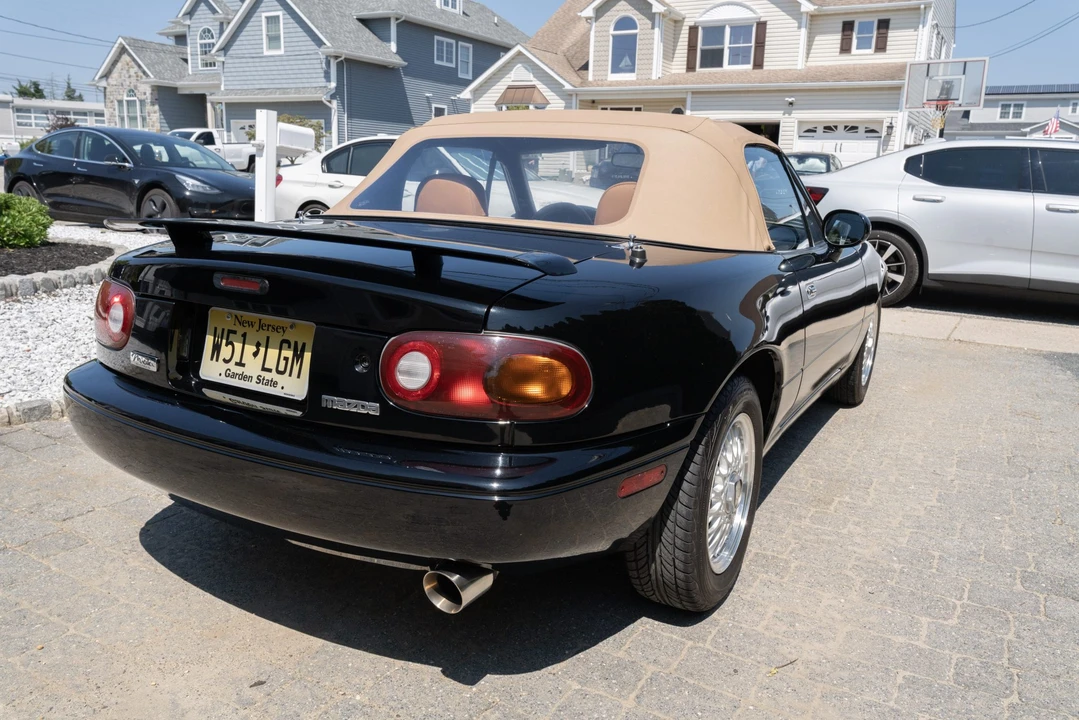 1993 Mazda NA MX-5 Miata - Image 7 of 31
