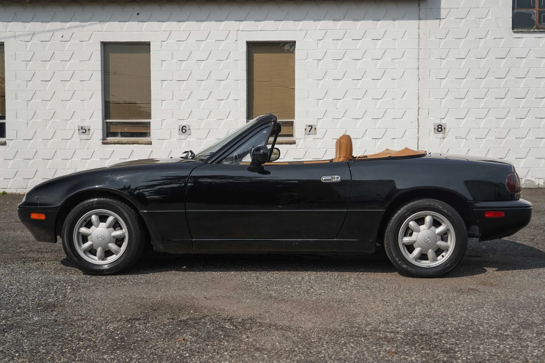 1993 Mazda NA MX-5 Miata - Image 29 of 31