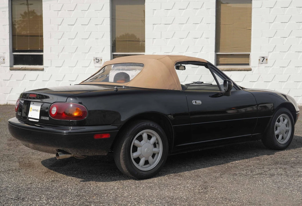 1993 Mazda NA MX-5 Miata - Image 8 of 31