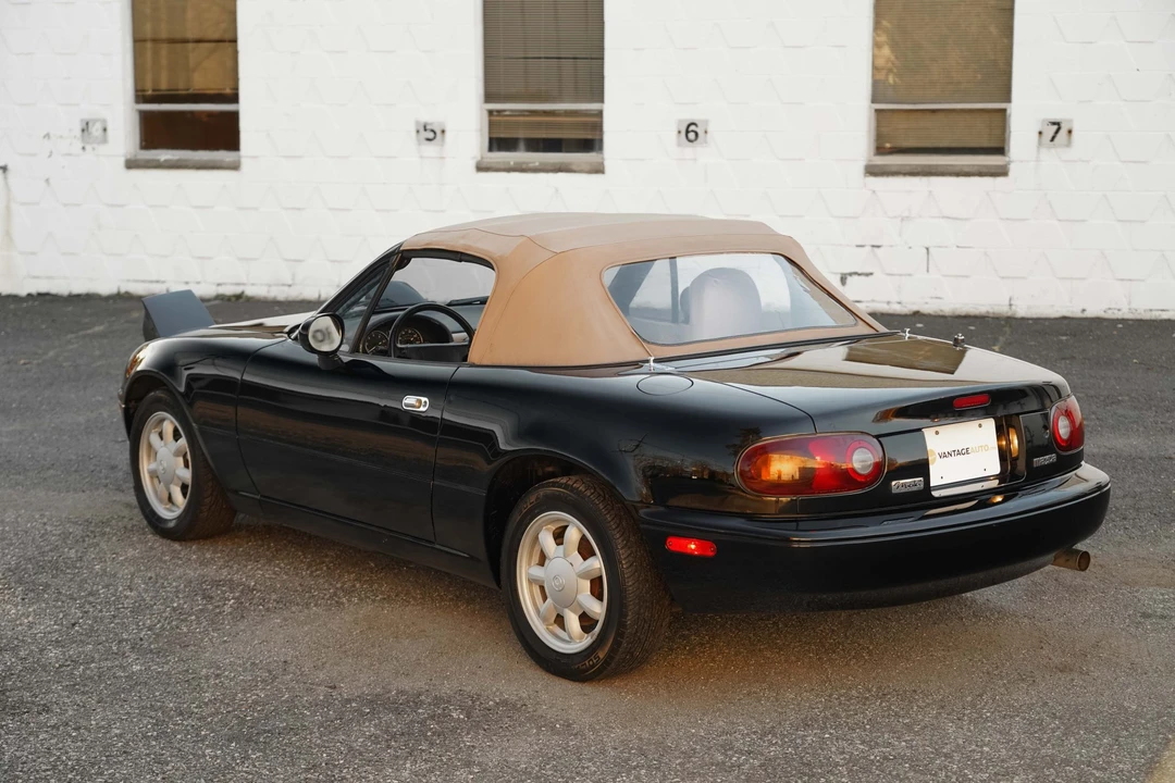 1993 Mazda NA MX-5 Miata - Image 15 of 31