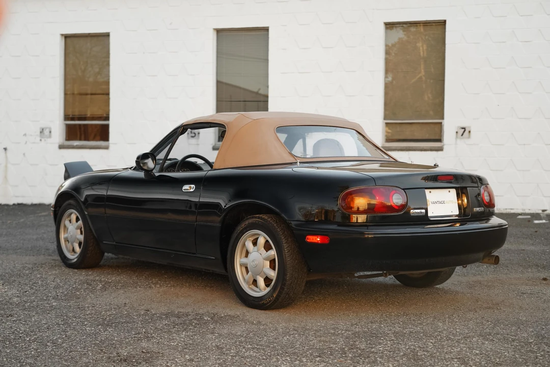 1993 Mazda NA MX-5 Miata - Image 14 of 31