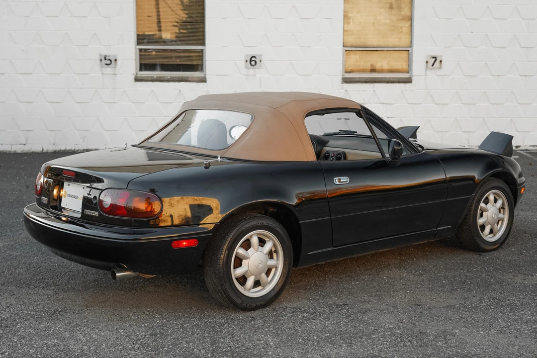 1993 Mazda NA MX-5 Miata - Image 6 of 31