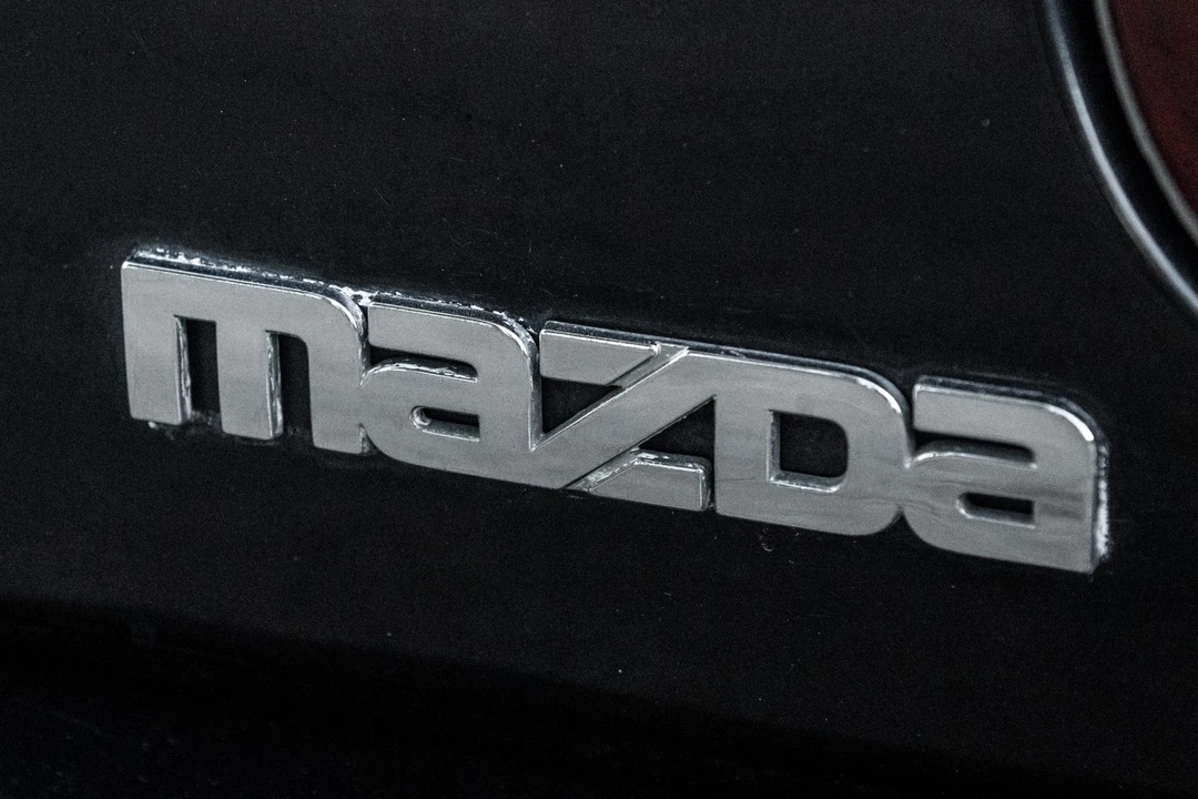 1993 Mazda NA MX-5 Miata - Image 22 of 31