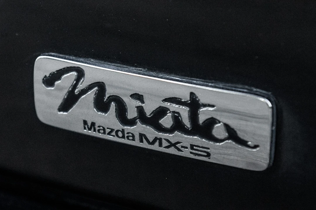 1993 Mazda NA MX-5 Miata - Image 23 of 31