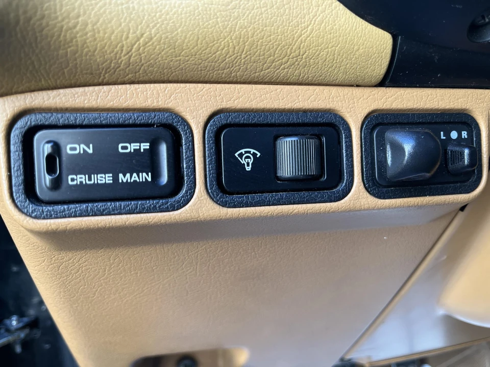 1993 Mazda NA MX-5 Miata - Image 31 of 31