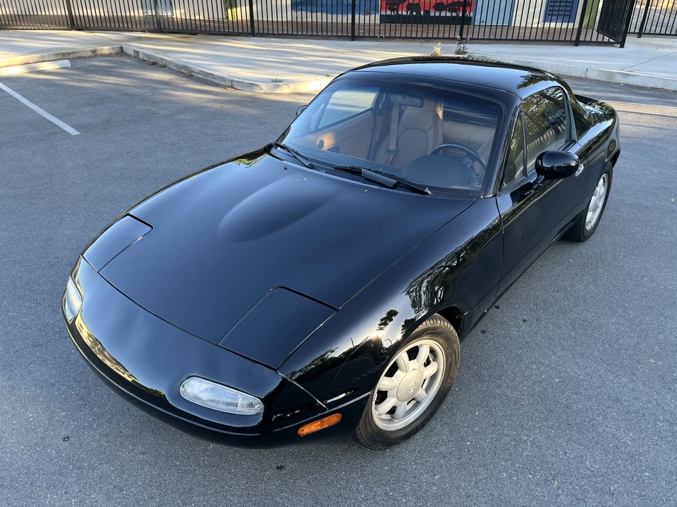 1993 Mazda NA MX-5 Miata - Image 10 of 31