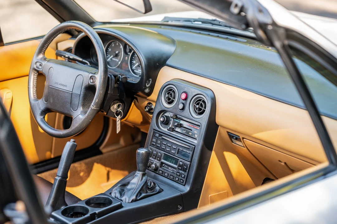 1993 Mazda NA MX-5 Miata - Image 26 of 31