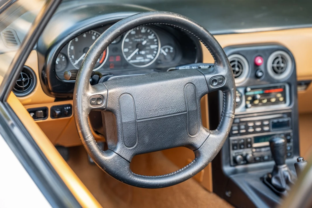 1993 Mazda NA MX-5 Miata - Image 25 of 31