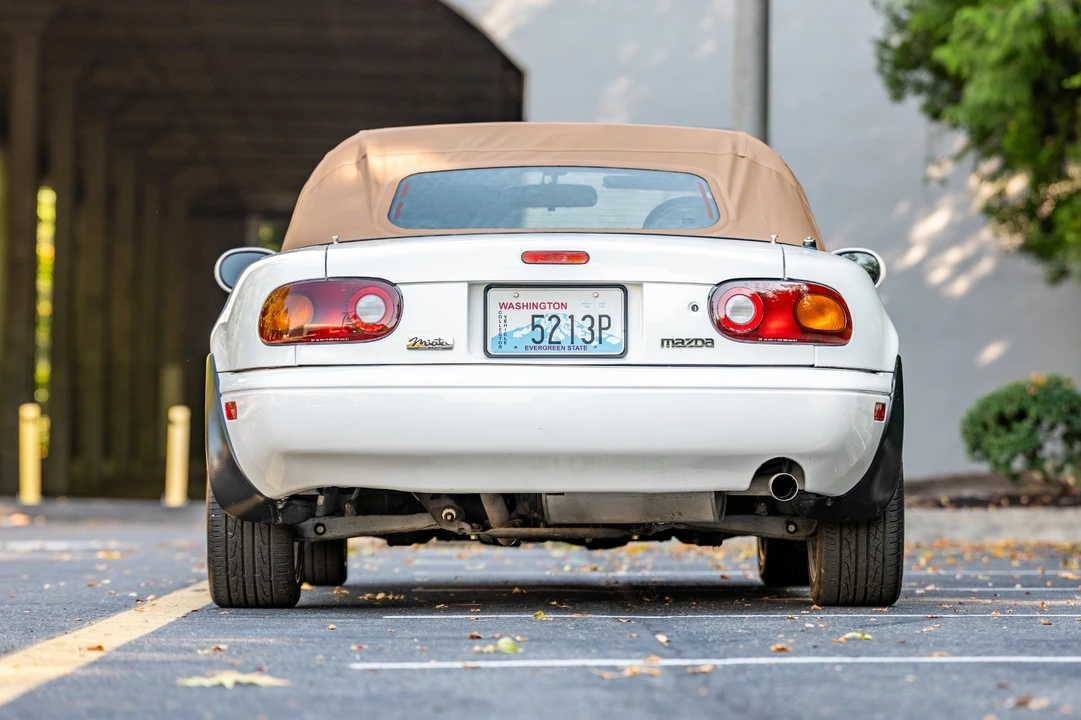 1993 Mazda NA MX-5 Miata - Image 17 of 31
