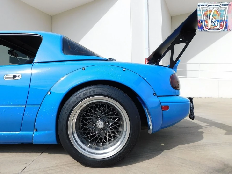 1993 Mazda NA MX-5 Miata - Image 17 of 21