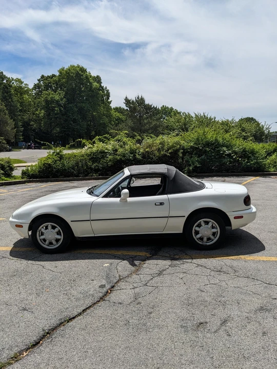 1993 Mazda NA MX-5 Miata - Image 6 of 31