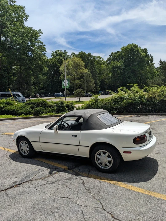 1993 Mazda NA MX-5 Miata - Image 14 of 31