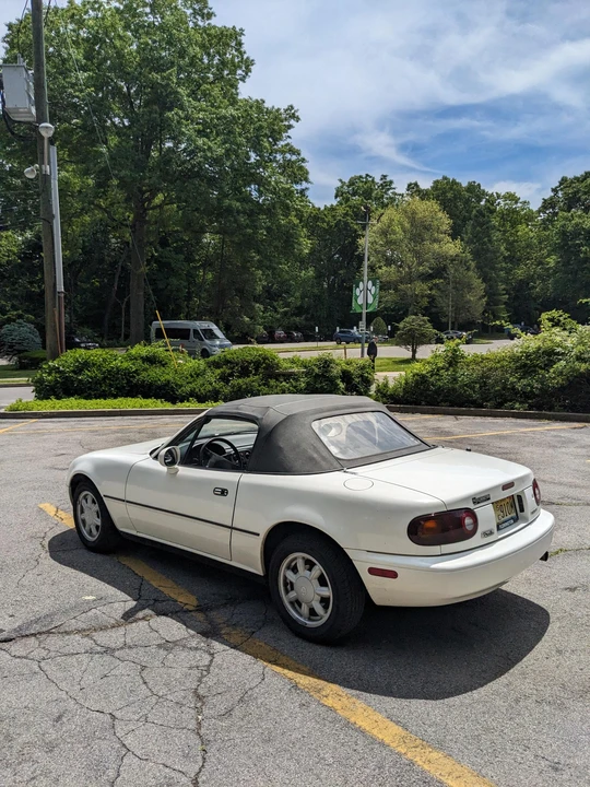 1993 Mazda NA MX-5 Miata - Image 7 of 31