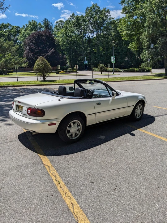 1993 Mazda NA MX-5 Miata - Image 30 of 31