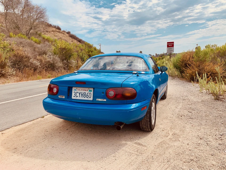1993 Mazda NA MX-5 Miata - Image 18 of 25