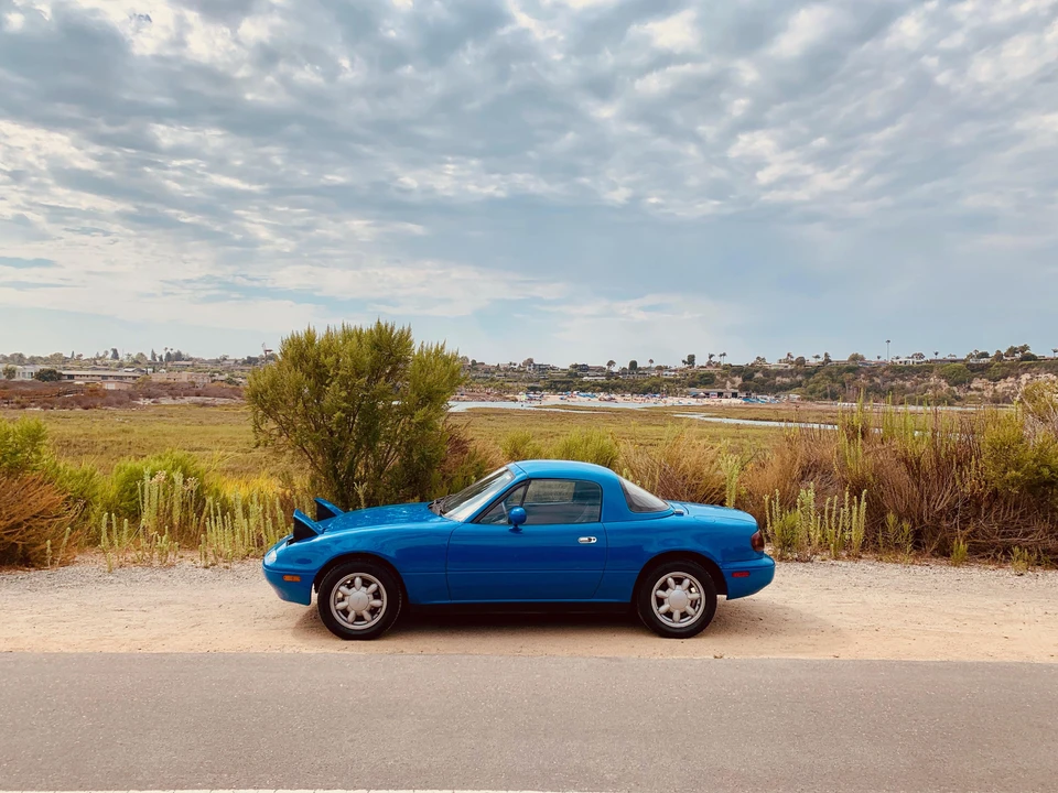 1993 Mazda NA MX-5 Miata - Image 11 of 25