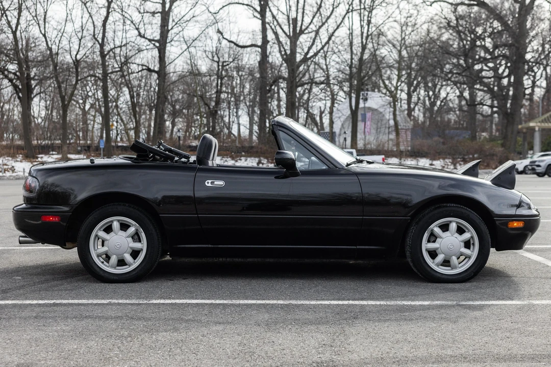 1993 Mazda NA MX-5 Miata - Image 3 of 31