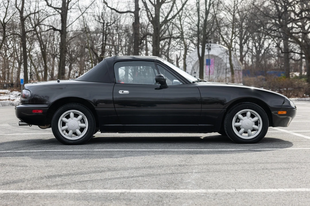 1993 Mazda NA MX-5 Miata - Image 26 of 31